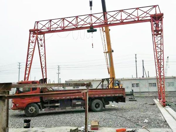 Flower rack gantry crane (truss type)