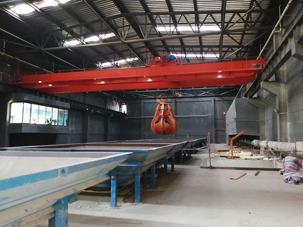 Double beam grab crane